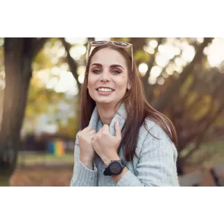 Zajímavé hodinky TimeWood SELLY ze dřeva 