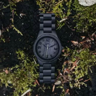 Černé santalové hodinky TimeWood MARX