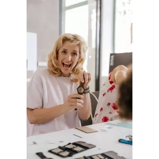 WORKSHOP VÝROBY DŘEVĚNÝCH HODINEK