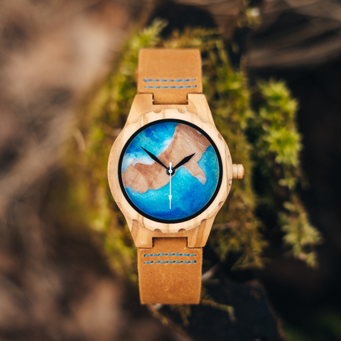 Naše ⌚️ limitky #TimeWood 🍁 poprvé živě představíme na akci JARNÍ DESIGNHALÍ v naší domovské Ostravě již tuto sobotu 25. 3. v Trojhalí Karolina 🏰 Přijďte se za námi podívat a ulovte si ten svůj jediný originál s obrovskou slevou ;-) Těšíme se na vás 😎

#drevenehodinky #ostrava #designhali #sleva #epoxidovehodinky #hodinky #drevo #woodwatch #woodenwatch #epoxy #epoxyresin #epoxywatch #epoxyresinwatch