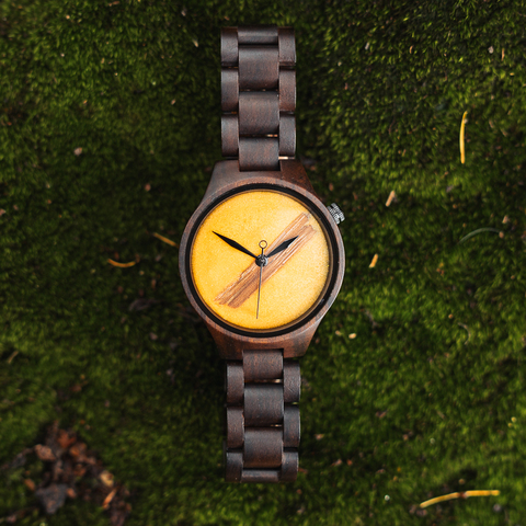 Stylové dřevěné hodinky s epoxidovou pryskyřicí #TimeWood 🍁
Pouze jeden kus 🎁

 #epoxyresin #epoxid #woodenwatch #madeinczechrepublic #madeinczech #limitovanaedice #epoxyresinwatch #drevenehodinky #hodinyzedreva #epoxidovehodinky #madeinostrava #drevo #epoxywoodwatch #holzuhren #epoxy #timepieces #zedreva #darek #hodinky #dnesnosim