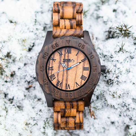 Na velikosti záleží 😊 
#TimeWood 🍁

#drevenehodinky #TimeWood #ostrava  #drevo #czechbrand #hodinkyzedreva #woodenwatch #zebrawood #nature #watch #czechbrand #czechboy #timepieces #hodinky #holzuhr #woodwatch #wood #prokluky #zedreva